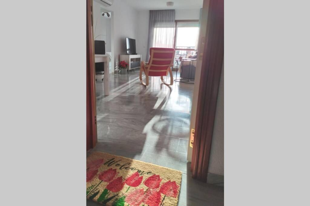 דירות אסטפונה Playa Escollera מראה חיצוני תמונה